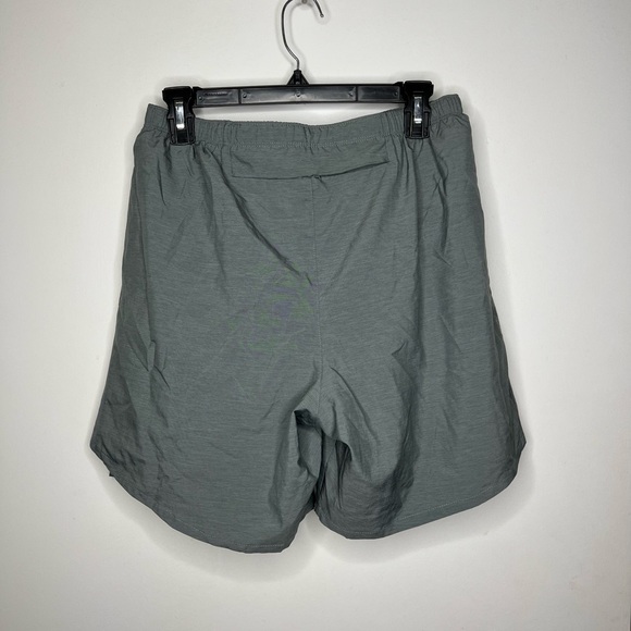 Nike dri-fit Mens Shorts - Picture 2 of 3